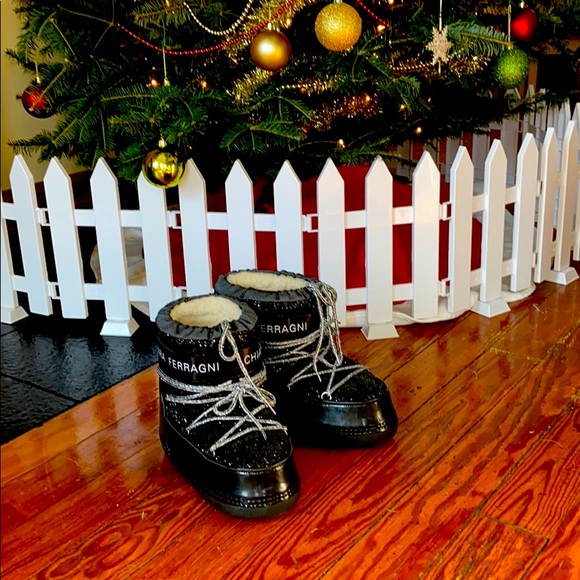 Chiara Ferragni Collection Snow Boots - Picture 1 of 7